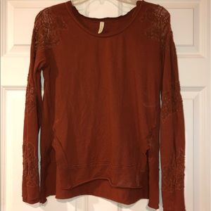 Crochet long sleeve sweater